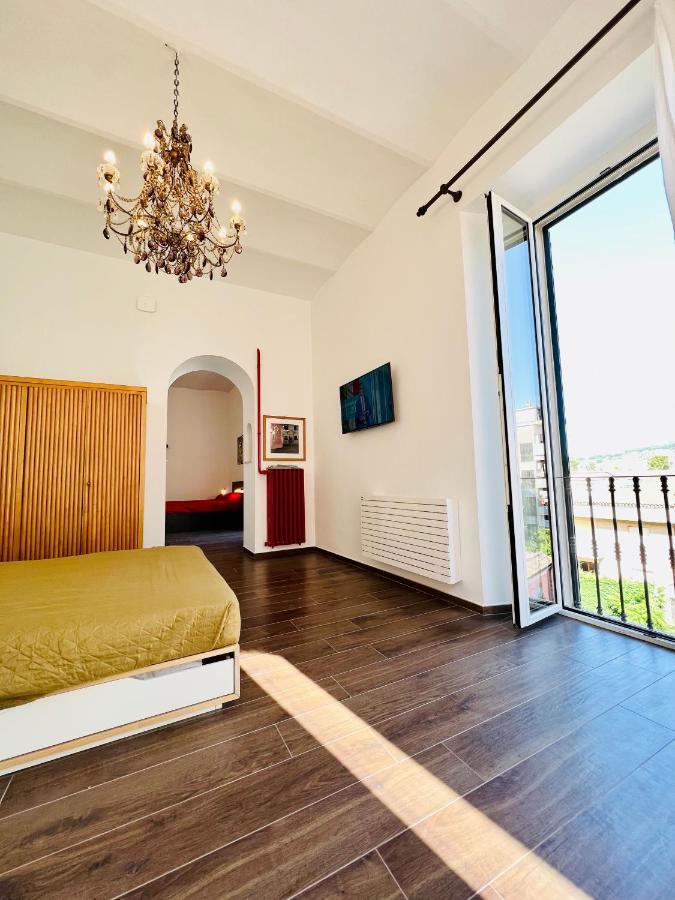 B&B Letterario Palazzo Pistocchi 特拉莫 外观 照片