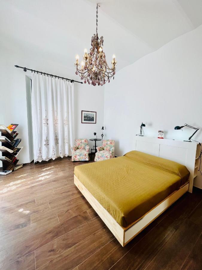 B&B Letterario Palazzo Pistocchi 特拉莫 外观 照片